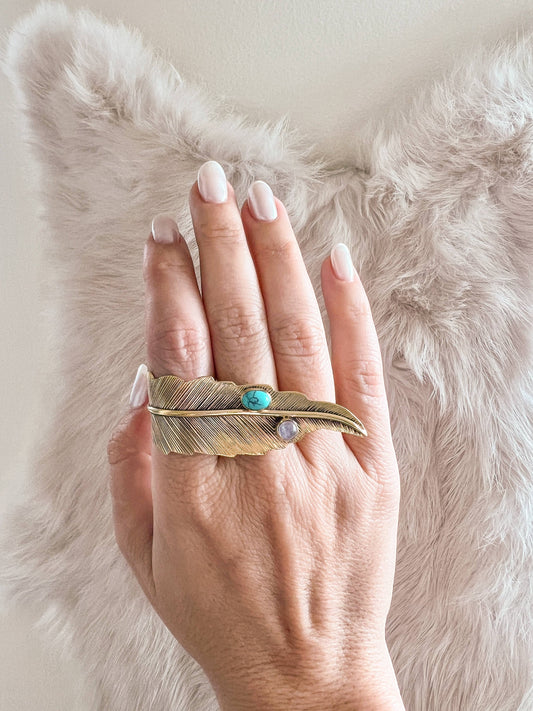Adjustable Brass Crosswind Feather Ring with Stones: 8