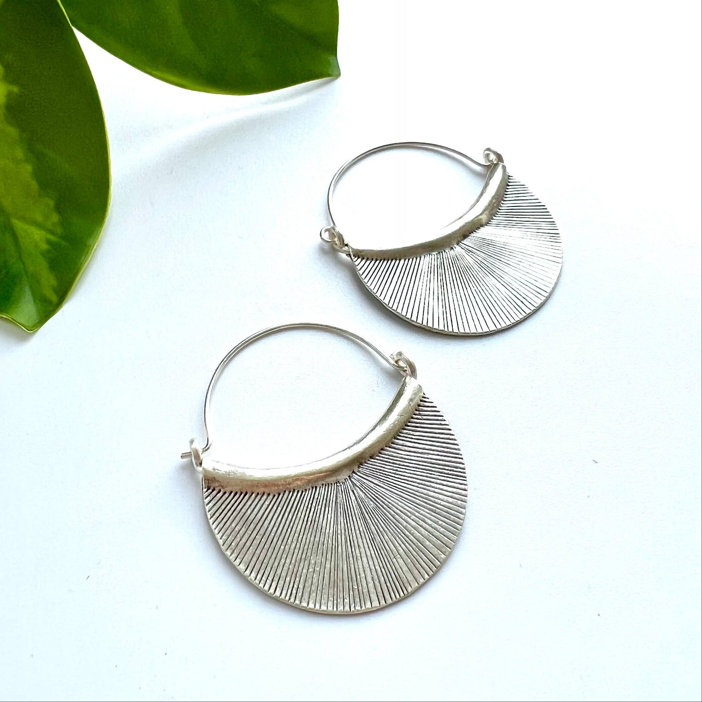 Hill Tribe Sterling Silver Etched Petal Earring: Large