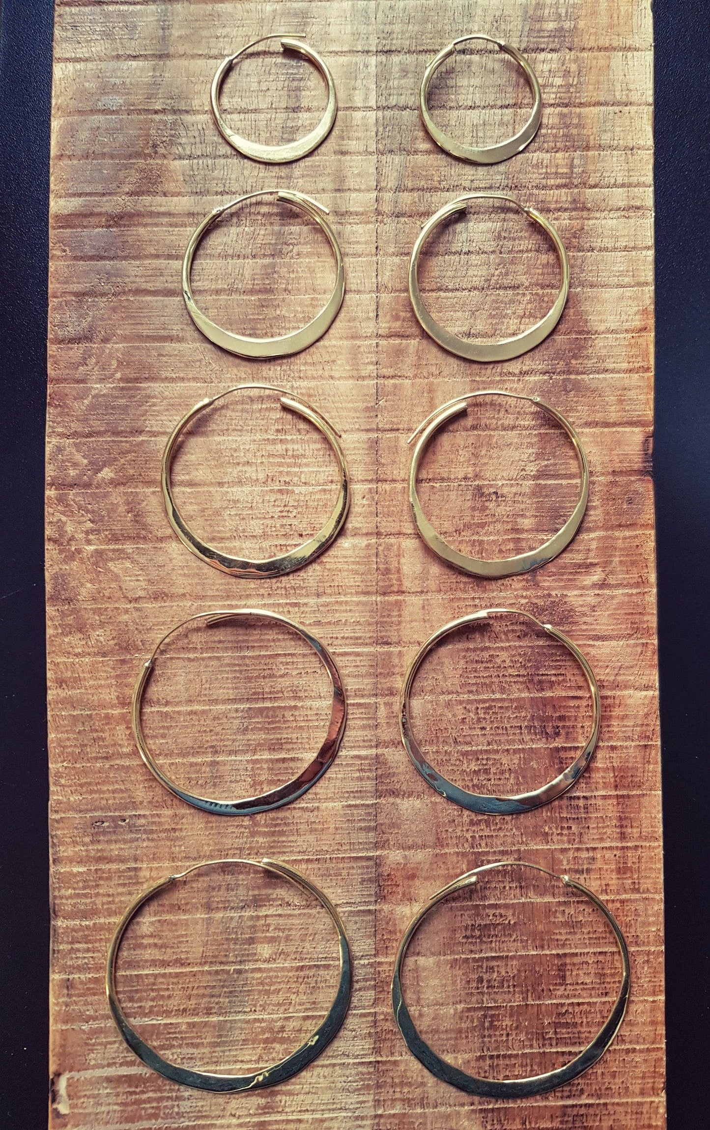 Rustic hammered hoops