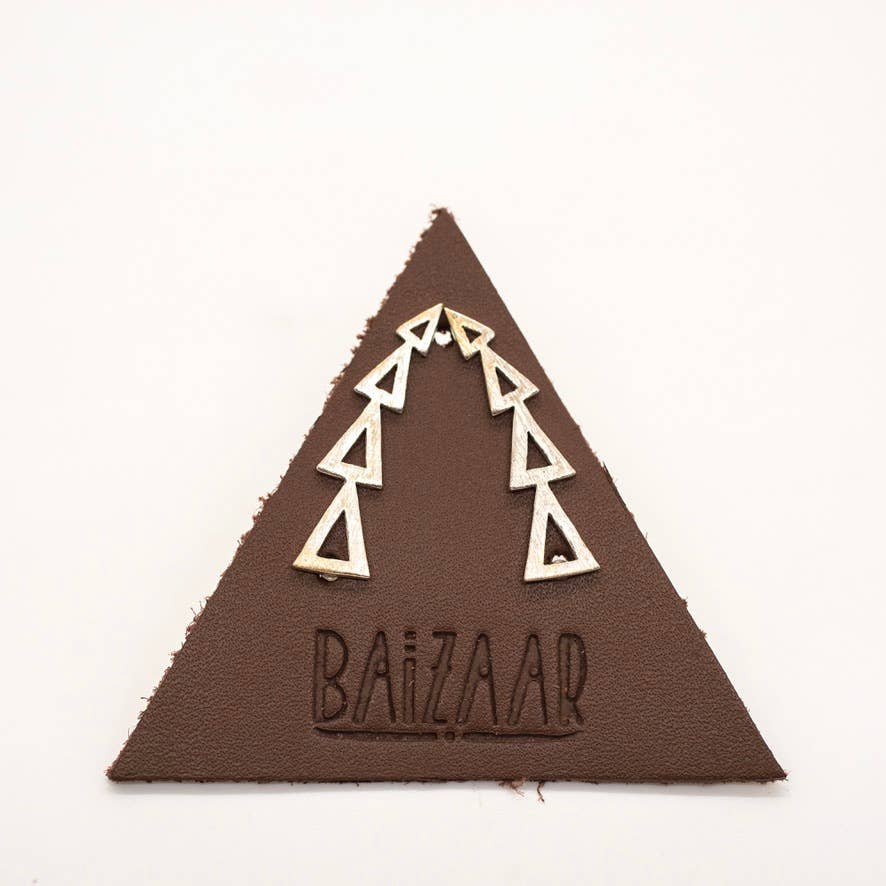 Brushed Triangle Ear Climber: Silver