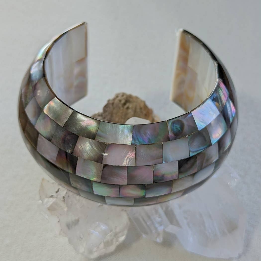 SALE Gray Mother of Pearl Bangle Bracelet